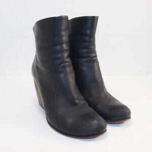 Coclico Black Leather Wedge Ankle Boots Made in Spain Size 37 (US6-6.5)